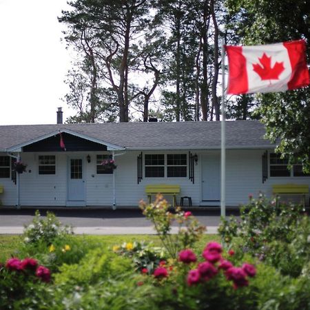 Carleton Inn&Cottages Bridgetown Exteriör bild