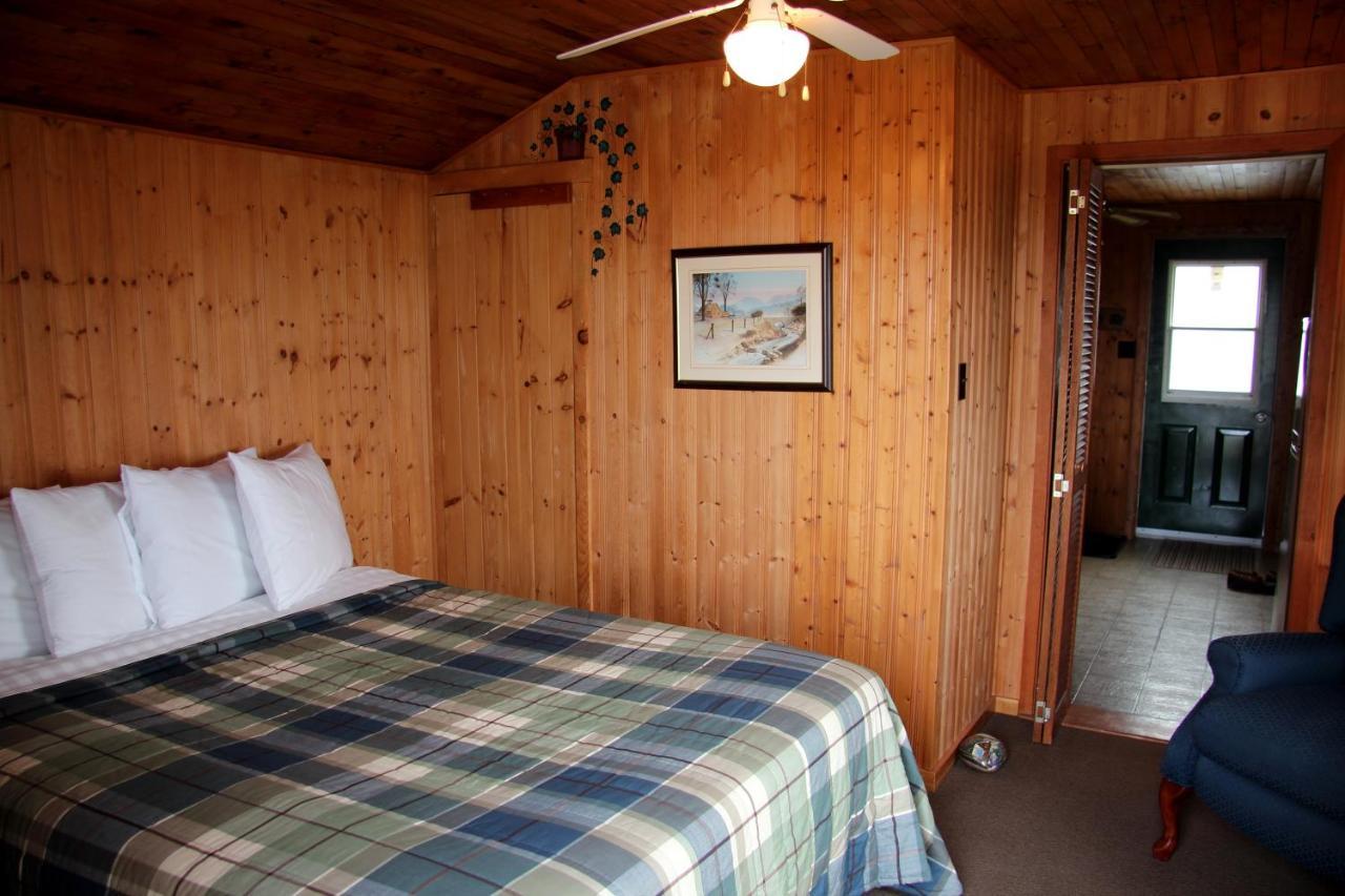 Carleton Inn&Cottages Bridgetown Exteriör bild
